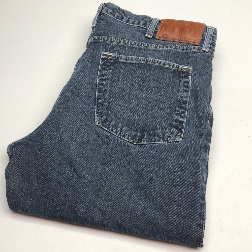 MENS EDDIE BAUER RELAXED FIT JEANS 38x32 ⭐️